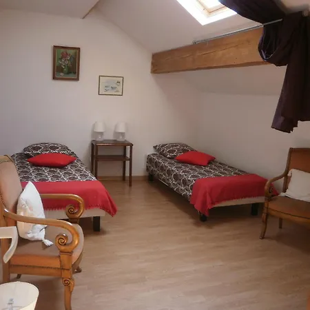 Bed & Breakfast Le Logis Des Grand *